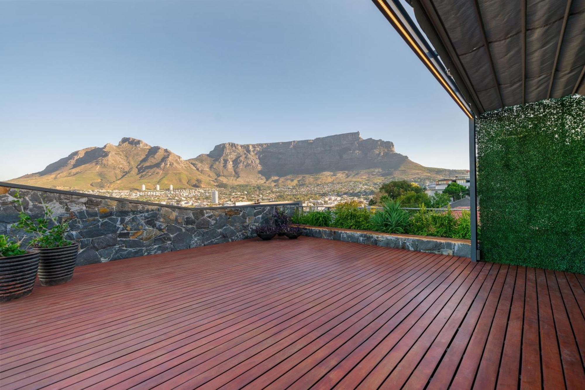The Lookout - Panoramic 4 Bedroom House With Free Wifi And Pool Cape Town Eksteriør bilde